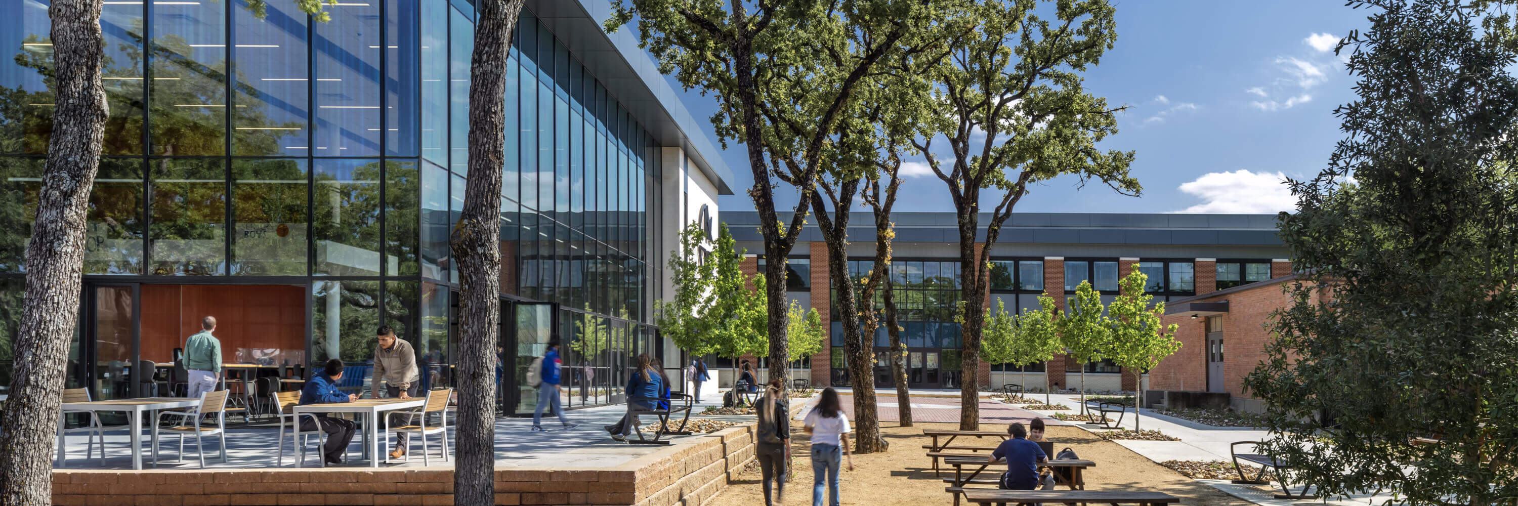 Cristo Rey Dallas College Prep Innovation Center